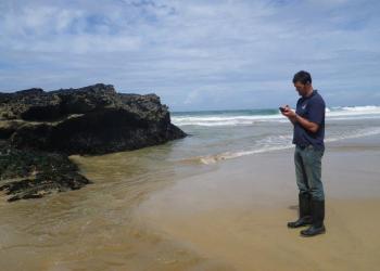 Conducting Foot survey By Caz Waddell Icon